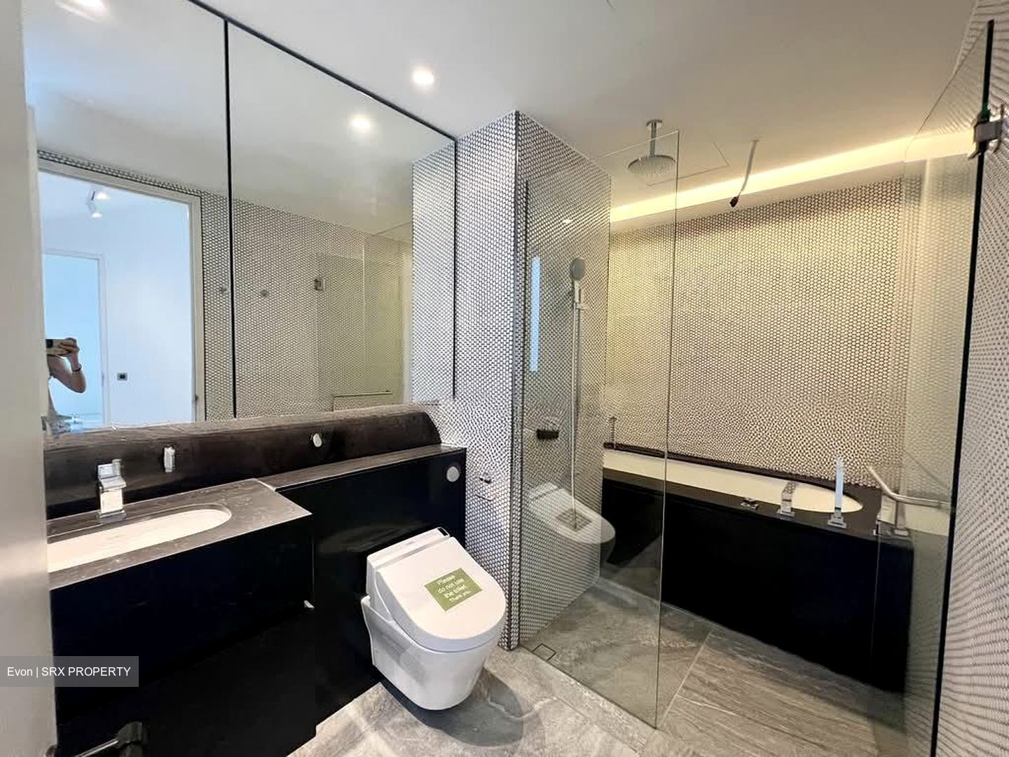 10 Evelyn (D11), Apartment #595394921